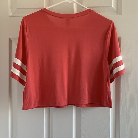 Medium, Coral crop top, Forever 21 - Picture 2 of 2